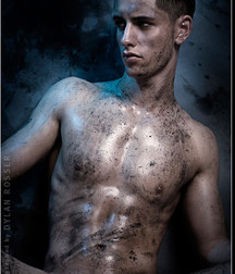 Vince and Vincent Muscle Studs Set 58f01a3c6bf86.jpg