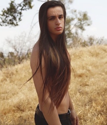 Long Haiy Boys 31 58f02631142e9.jpg