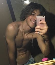Long Haiy Boys 31 58f02644ed2db.jpg