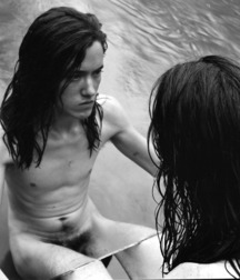 Long Haiy Boys 32 58f7df13ddd0a.jpg