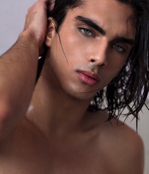 Long Haiy Boys 32 58f7df1a46559.jpg
