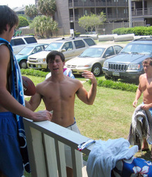 Bromance 07 58f7e0f820d0b.jpg