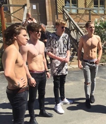 Long Hair Boys 33 591222b7470ba.jpg