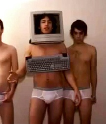 Geek Boys 24 594967c20ee41.jpg