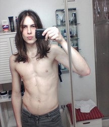 Long Hair Boys 35 59a5c42fea750.jpg