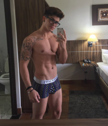 Tattoos 17 59aa594a91605.png