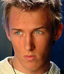 Ripped Blond Boy  59aef8501f776.jpg