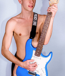 Pierced Nipples 16 5a7107de7d069.jpg