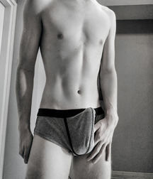 Undies 33 5a72ab3dcc7bb.jpg