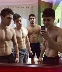 Twin Brothers 05 5a77c93461a32.jpg