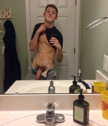 Selfie Time 22 5a8c9cac8703e.jpg