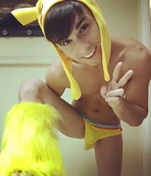 Geek Boys 30 5a8ca51aab7eb.jpg