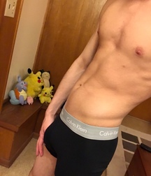 Undies 36 5a8f5a2b7898c.jpg