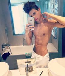 Skinny Boys 03 5a95dc16bedbc.jpg