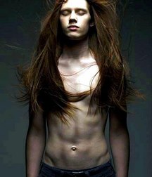 Long Hair Boys 44 5abaaf2f7f02a.jpg