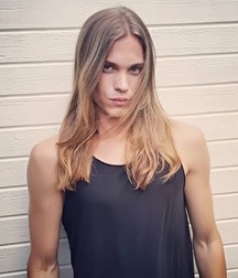 Long Hair Boys 44 5abaaf4692c1f.jpg