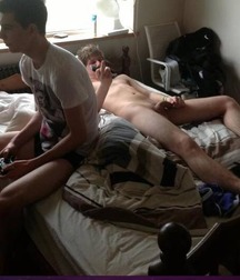 Geek Boys 33 5abab0242f9f8.jpg