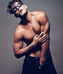 Male Sensuality 02 5abac2db1d352.jpg