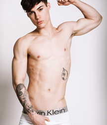 Tattoos 25 5abd689f13dde.jpg