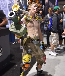 Geek Boys 35 5abd723b50a36.jpg
