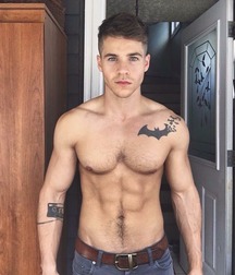 Geek Boys 35 5abd72a5390c5.jpg