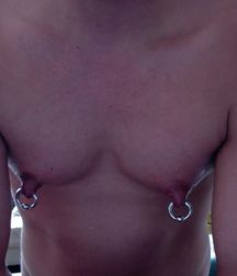 Pierced Nipples 18 5ac28be28357f.jpg