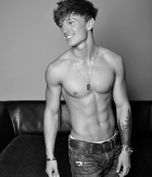 Tattoos 26 5ac9df7d8905b.jpg