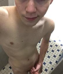 Skinny Boys 06 5ac9ecc92a7b3.jpg