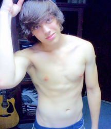 Long Hair Boys 48 5ac9f112d08d8.jpg