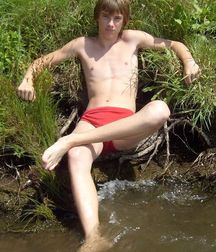 Long Hair Boys 48 5ac9f11e1ba00.jpg
