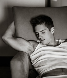 Male Sensuality 04 5ad430b1449a3.jpg