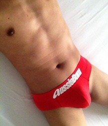 Undies 46 5b7645b8bd97e.jpg