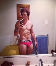 Undies 46 5b76460701dc3.jpg