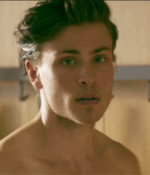 Undies GIFs 01 5b76471ab7a3b.gif