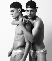 Twin Brothers 08 5b7662cd9b7c7.jpg