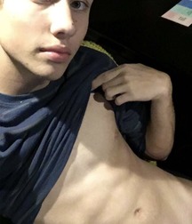 Skinny Boys 07 5b766d866aef9.jpg