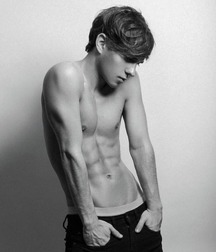 Skinny Boys 07 5b766d8d55b8f.jpg