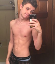 Selfie Time 30 5b7673b60bbbe.jpg