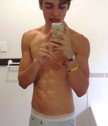 Undies 47 5b903b1f310e8.jpg