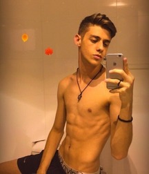 Skinny Boys 08 5b9090461058e.jpg