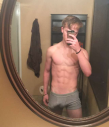Selfie Time 31 5b91891fddbe2.png
