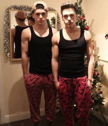 Twin Brothers 10 5b9c391c5eadc.jpeg