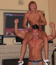 Bromance 08 5b9cae61a81fd.jpg
