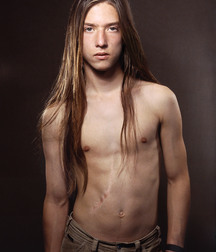 Long Hair Boys 50 5b9d959d5e22e.jpeg