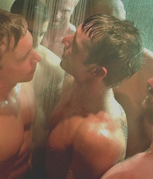 Bromance 09 5b9d9d826f997.jpg