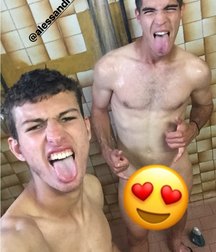 Bromance 09 5b9d9dbb15388.jpg