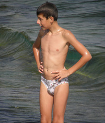 Undies 50 5ba061b4638eb.jpg