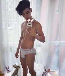 Undies 50 5ba0620057796.jpg