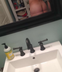 Selfie Time 33 5ba067703ffe9.png