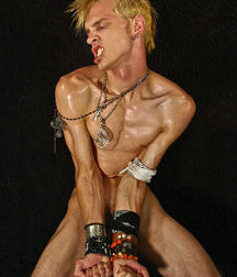 Male Sensuality 07 5ba35068b7090.jpg